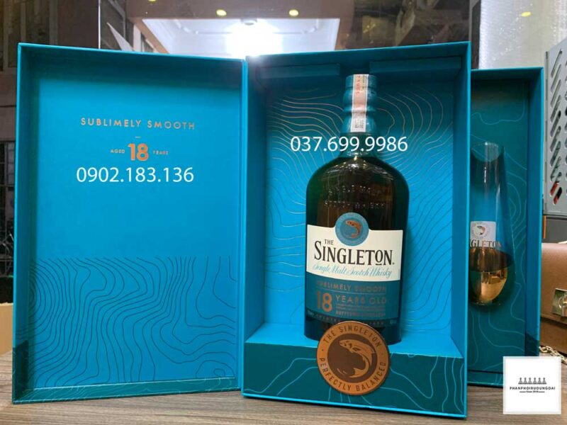 Mở hộp rượu Singleton 18 năm hộp quà tết 2023 