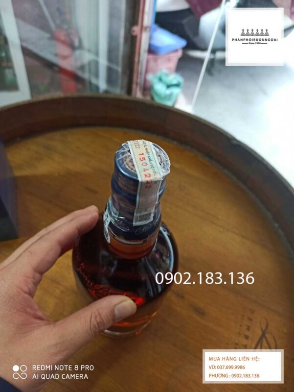 Tem nhập khẩu rượu mới của Rượu Chivas Regal 18 năm 