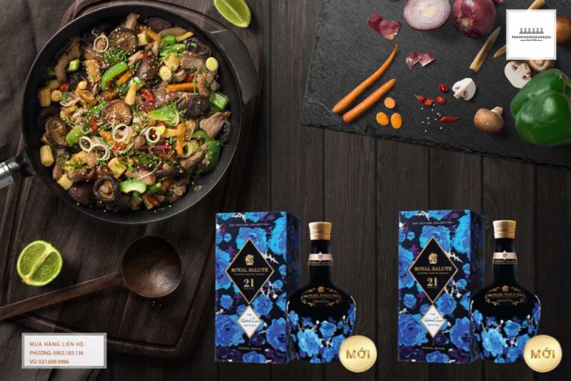 Thưởng thức rượu Chivas 21 Richard Quinn đen trong các bữa tiệc sang trọng