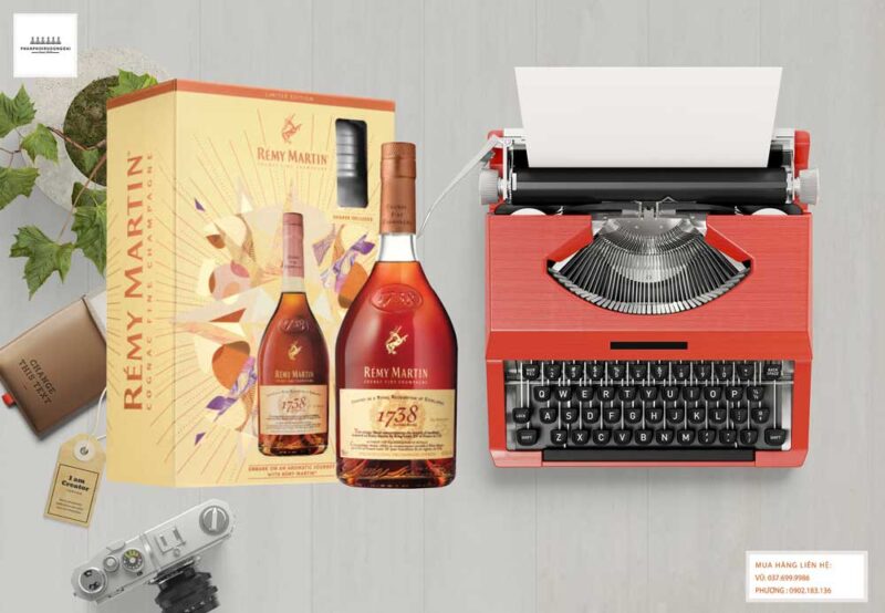 Ảnh Trưng bày Rượu Remy Martin 1738 Accord Royal hộp quà tết 2023