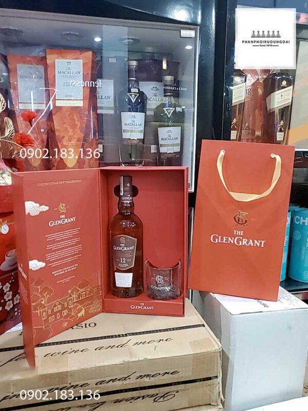 rượu The Glen Grant 12 năm tết 2023 Mở hộp rượu The Glen Grant 12 năm tết 2023