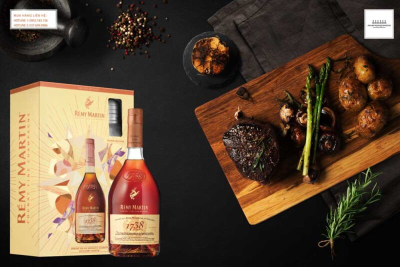 Thưởng thức hương vị của rượu Remy Martin 1738 Accord Royal 