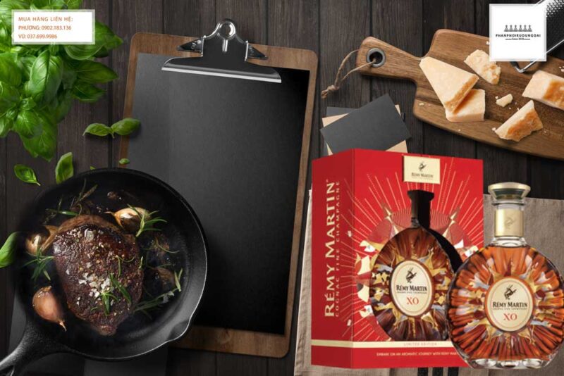 Thưởng thức Rượu Remy Martin XO hộp quà tết 2023 