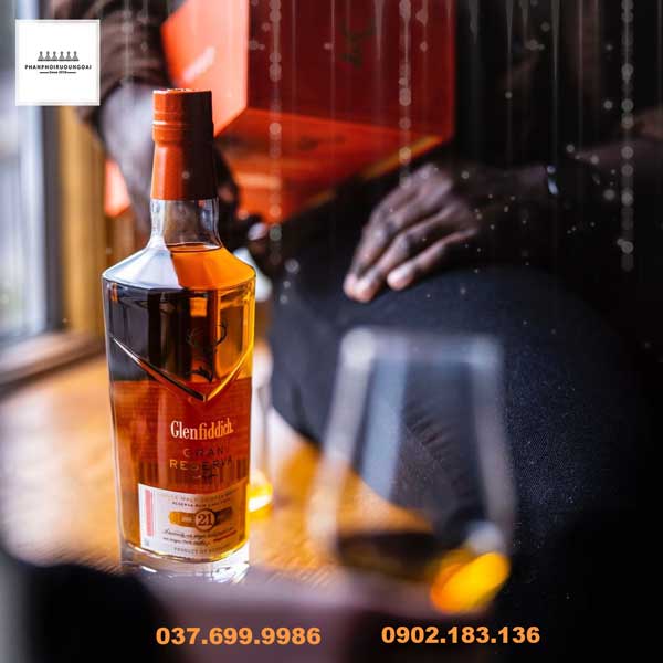 Hương vị rượu Glenfiddich 21 tết 2024 Thử nếm hương vị của rượu Glenfiddich 21 Yo