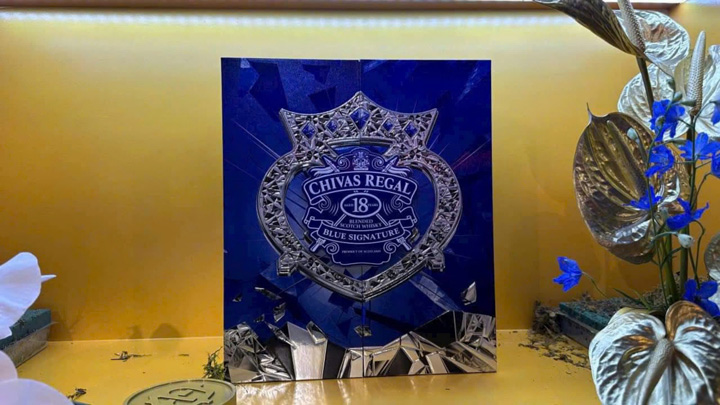 Chivas 18 blue signature tết 2025