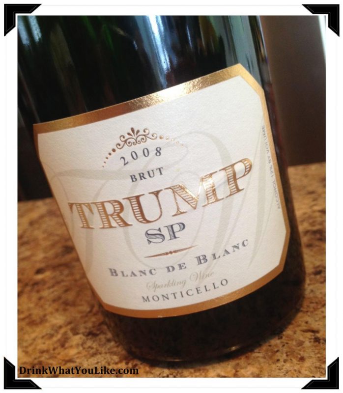 Rượu vang trắng được làm hoàn toàn bằng Chardonnay , Virginia Rượu vang trắng được làm hoàn toàn bằng Chardonnay , Virginia